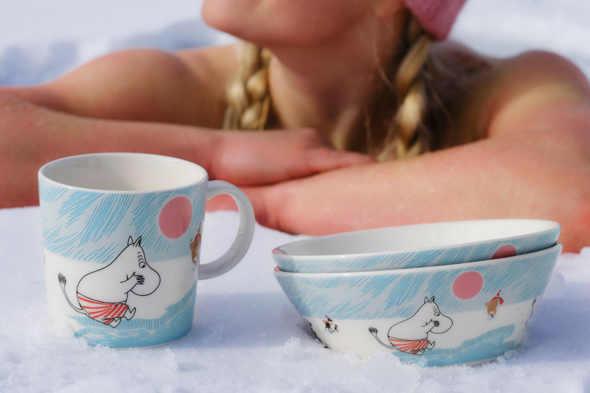 Moomin_Arabia_S22025_Ice_Swimming_0713_E-com.jpg