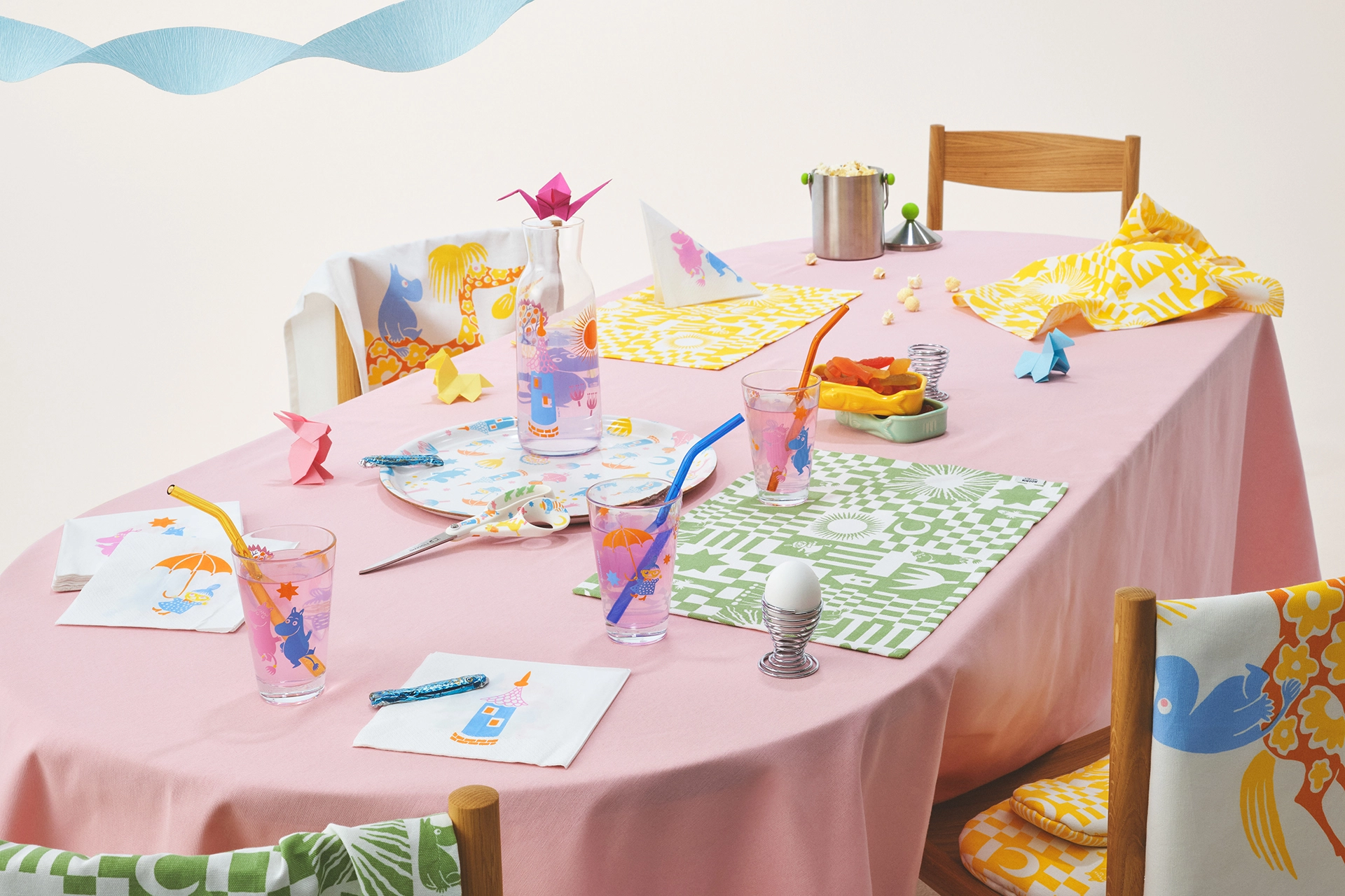 MoominArabia_2025_Party_2_1920x1280.jpg