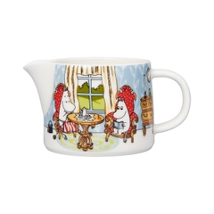Pitcher 0,35l Afternoon in parlor - The round Moominhouse and its warm parlor are the core visual elements of the Moomin pitchers, showing the ... The 0.35-litre Parlor pitcher is perfect for serving milk or vanilla sauce on the ...