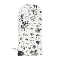 Grytevott offwhite 15x34cm - Det er selskap hos Mummitrollene, med alle mulige delikatesser! Mummi kjøkkentekstiler egner seg både for hverdager og til festlige anledninger.