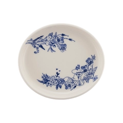 Oval plate 16cm Haru - The harmonious blue and white collection is an ode to Tove Jansson’s life and work. The design is inspired by the soft, tactile forms of the rocky island of Klovharun, where Tove spent ...