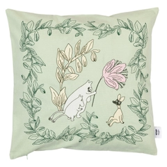 Tyynynpäällinen vihreä 50x50cm - Tuo muumitarinoiden taikaa sisustukseesi viehättävällä vihreällä, luomupuuvillasta valmistetulla tyynynpäällisellä. Tyynynpäällisen kuvitus on tuttu ensimmäisestä muumitarinasta ...