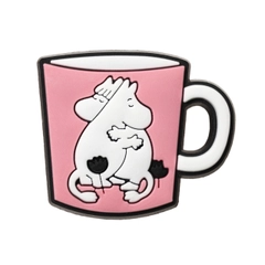 3D charm Love mug - Add a sprinkle of Moomin magic to your everyday life with the beloved Love mug charm. Perfect for your phone case, pencil case or keychain, it's a delightful accessory to carry with you.
