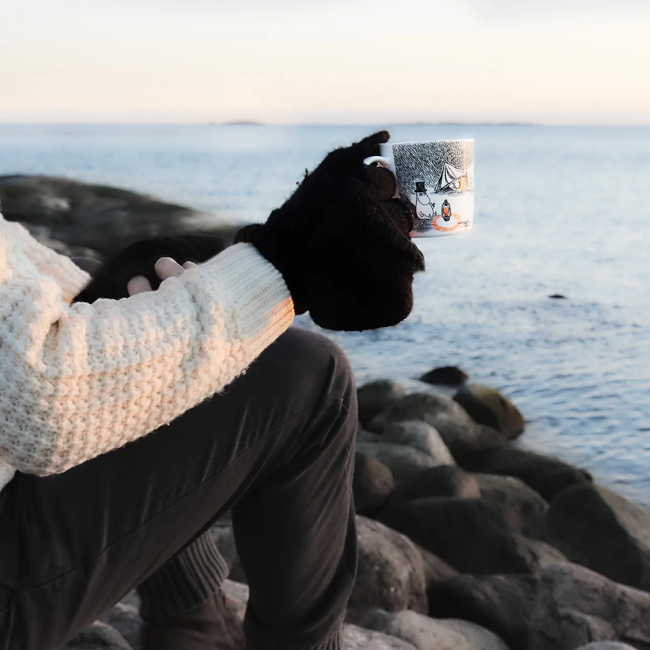 1024599_Moomin_moomin-mug-03L-true-to-its-origins_04.jpg