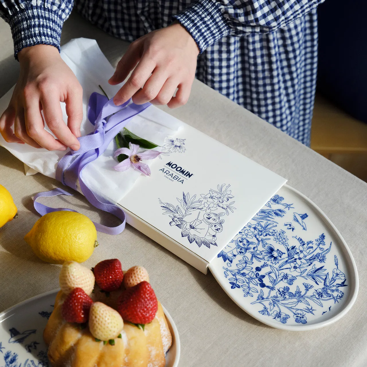 1073504_Moomin_serving_plate_17cm_Haru_3.jpg