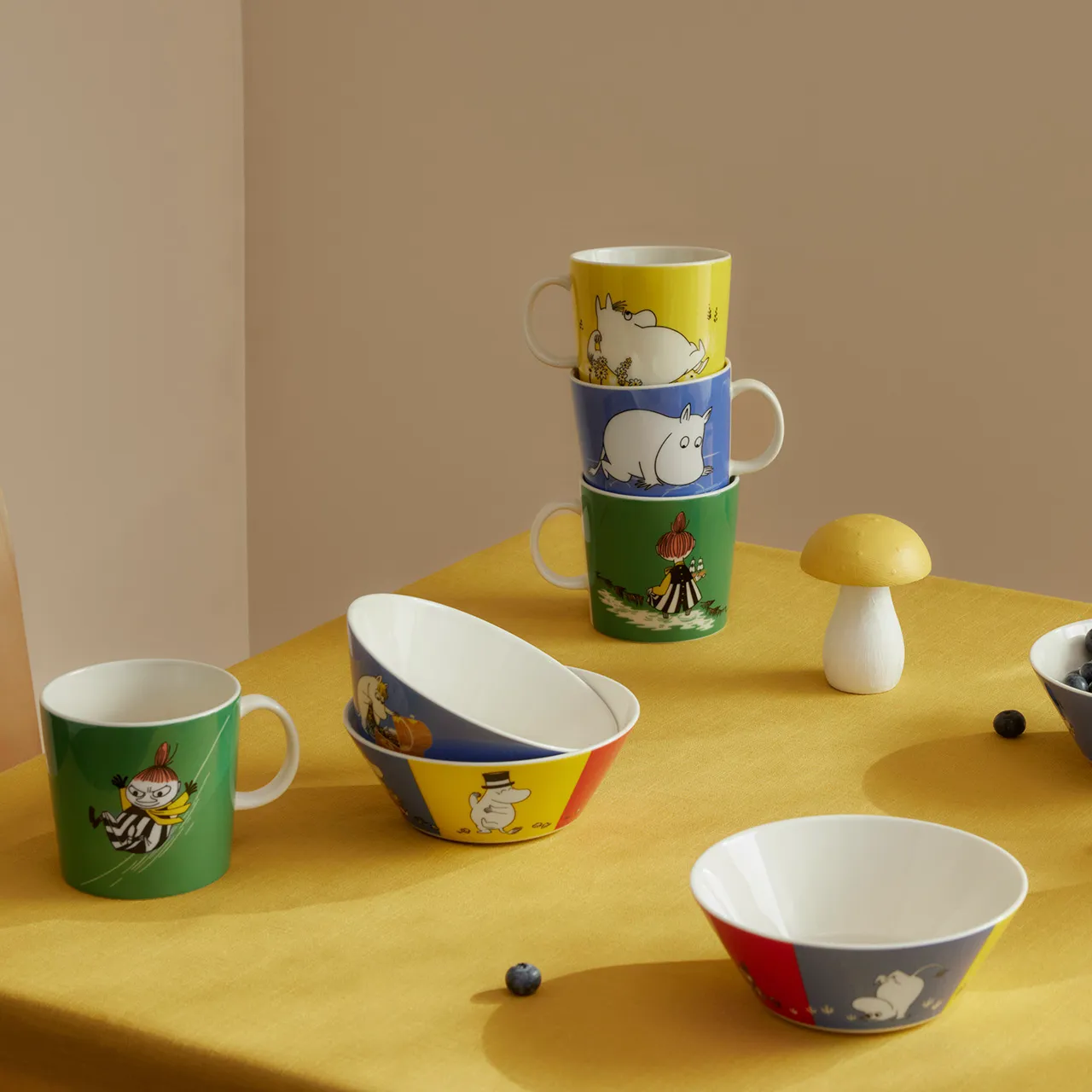 1075632_Moomin_bowl_15cm_Moomin_family_3.jpg