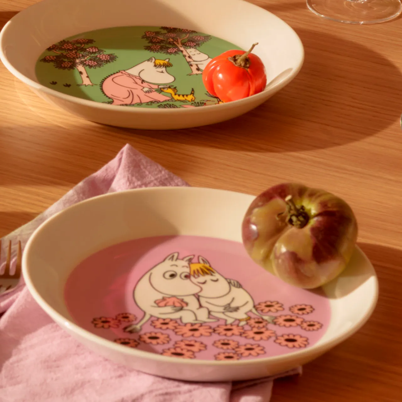 1082630_Moomin_plate_19cm_LovingCare_A_1x1_eCom_2.jpg