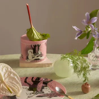 Moomin jar 0,7L Love 30