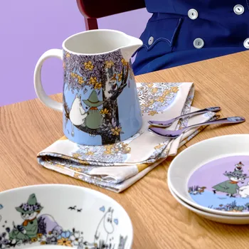 Moomin pitcher 1L Friends Forever