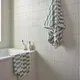 1074324_Moomin_bath_towel_70x140cm_Checks_green_2.jpg