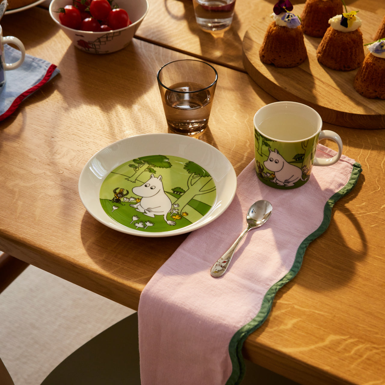 Moomin mug 0,3L Moomintroll grass-green | Moomin Arabia