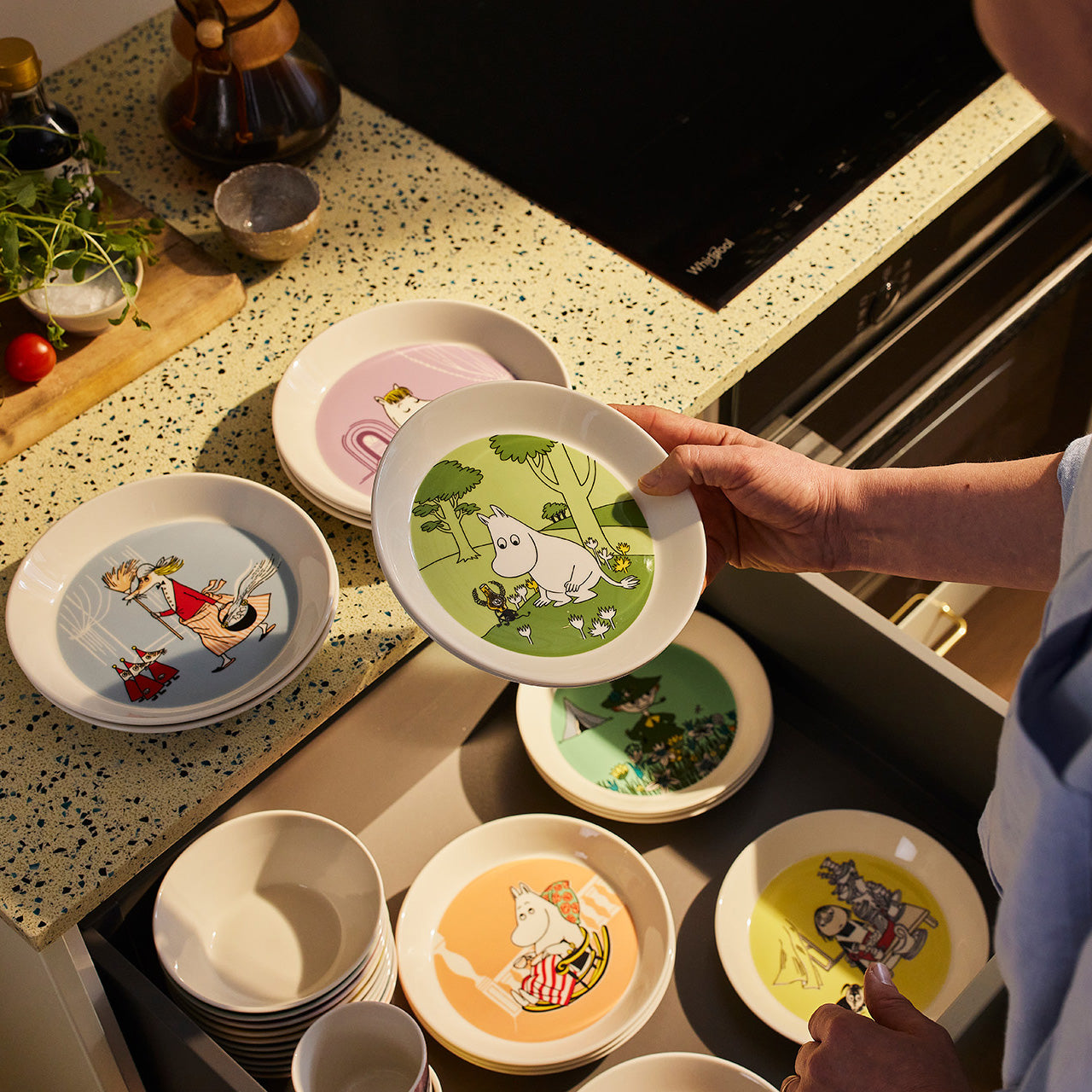 MOOMIN - moomin style dishes リーメント Moomin plate 19cm Moomintroll grassgreen | Moomin Arabia