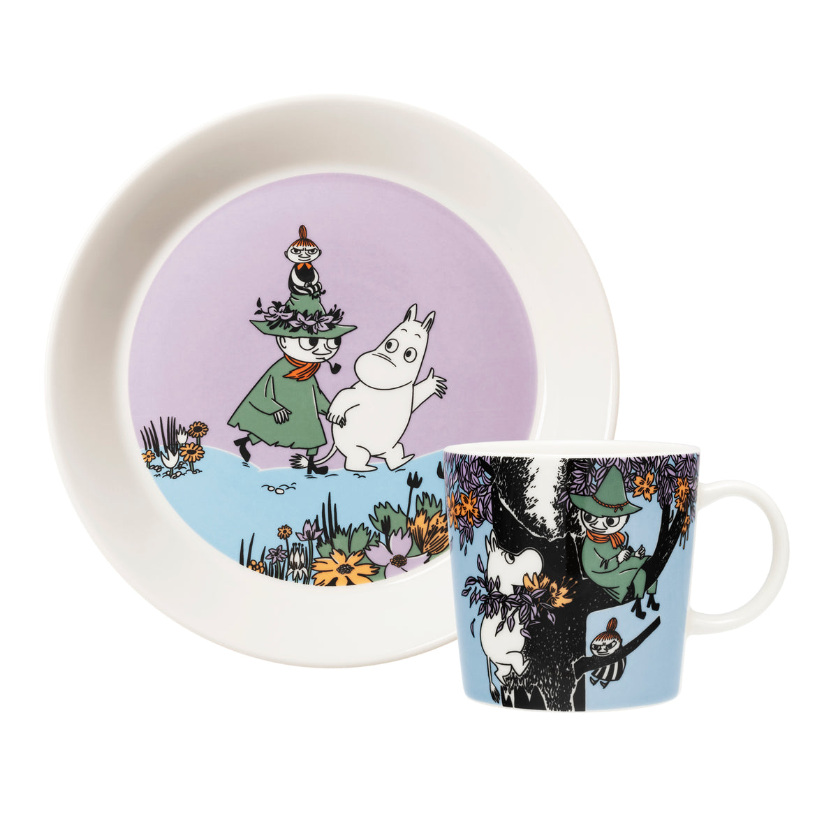 A ceramic mug and matching plate featuring the Friends Forever illustration. 