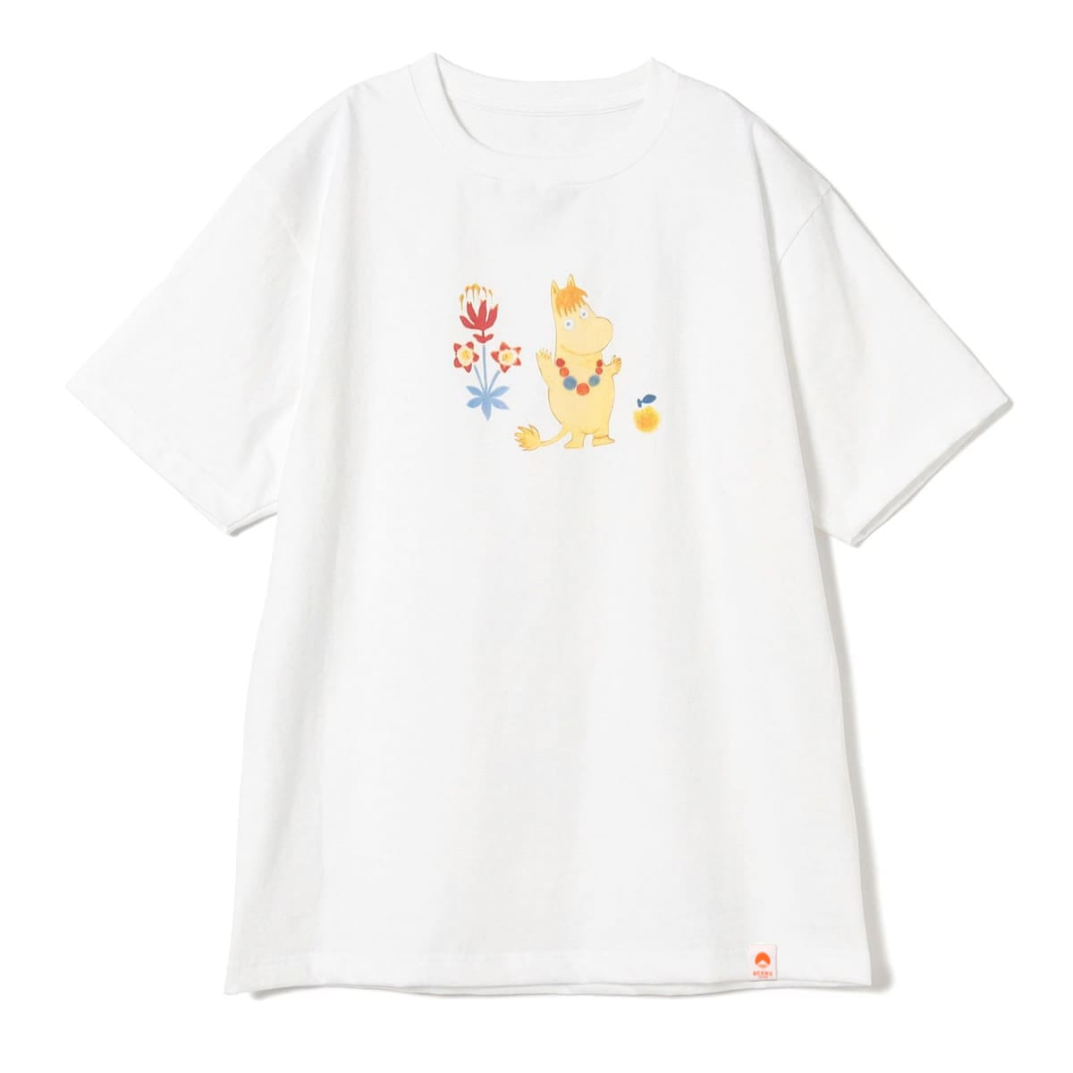 White t-shirt with Snorkmaiden and flowers on a white background
